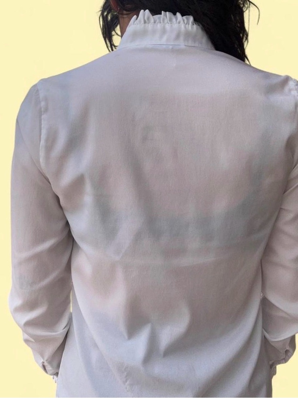 Women's White Ruffled Button-Front Blouse - Picture 5 of 8